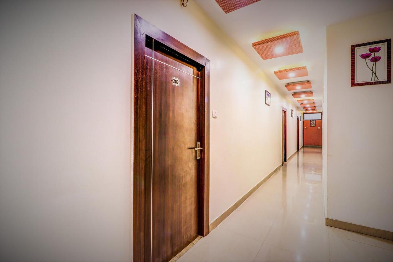 Fabhotel Sain Dass Kanpur Buitenkant foto